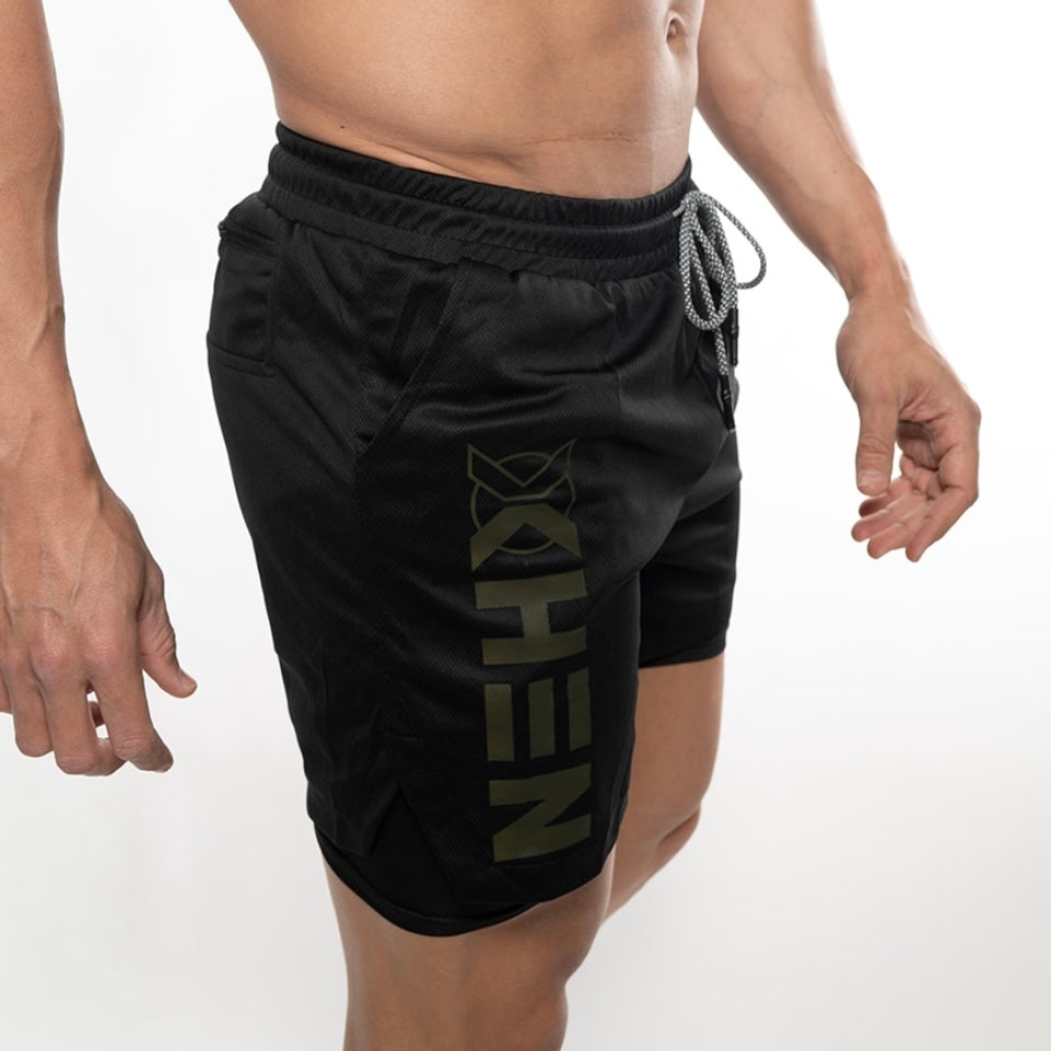 Pantalon corto deporte XHEN negro y verde militar